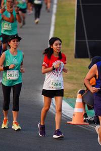 BIB: 50578, 52648
                            <button type="button" onclick="openModal(10514525)" class="btn btn-primary btn-sm float-right btn-popup" data-toggle="modal" data-target=".modal-high-quality">
                        <i class="fas fa-shopping-cart"></i> Add to Cart
                    </button>
                                            <button type="button" onclick="isThisMe(10514525, true)" class="btn btn-success btn-sm float-right btn-popup btn-isme hidden" data-toggle="tooltip" data-placement="bottom" title="นี่คือรูปของคุณใช่ไหม คลิกที่นี่เพื่อเอาเข้าอัลบั้ม">
                        <i class="fas fa-plus"></i> Add to album
                    </button>
                    <button type="button" onclick="isThisMe(10514525, false)" class="btn btn-warning btn-sm float-right btn-popup btn-isnotme hidden">
                        <i class="fas fa-ban"></i> Remove from album
                    </button>